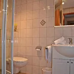 Maurer 아파트